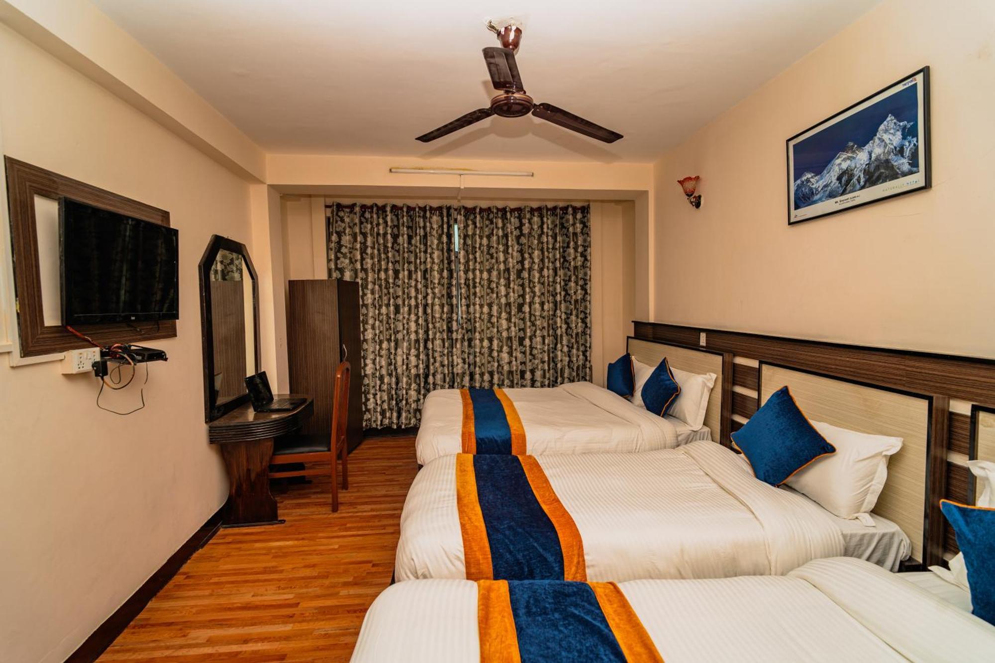 Karma Travellers Home Katmandou Extérieur photo